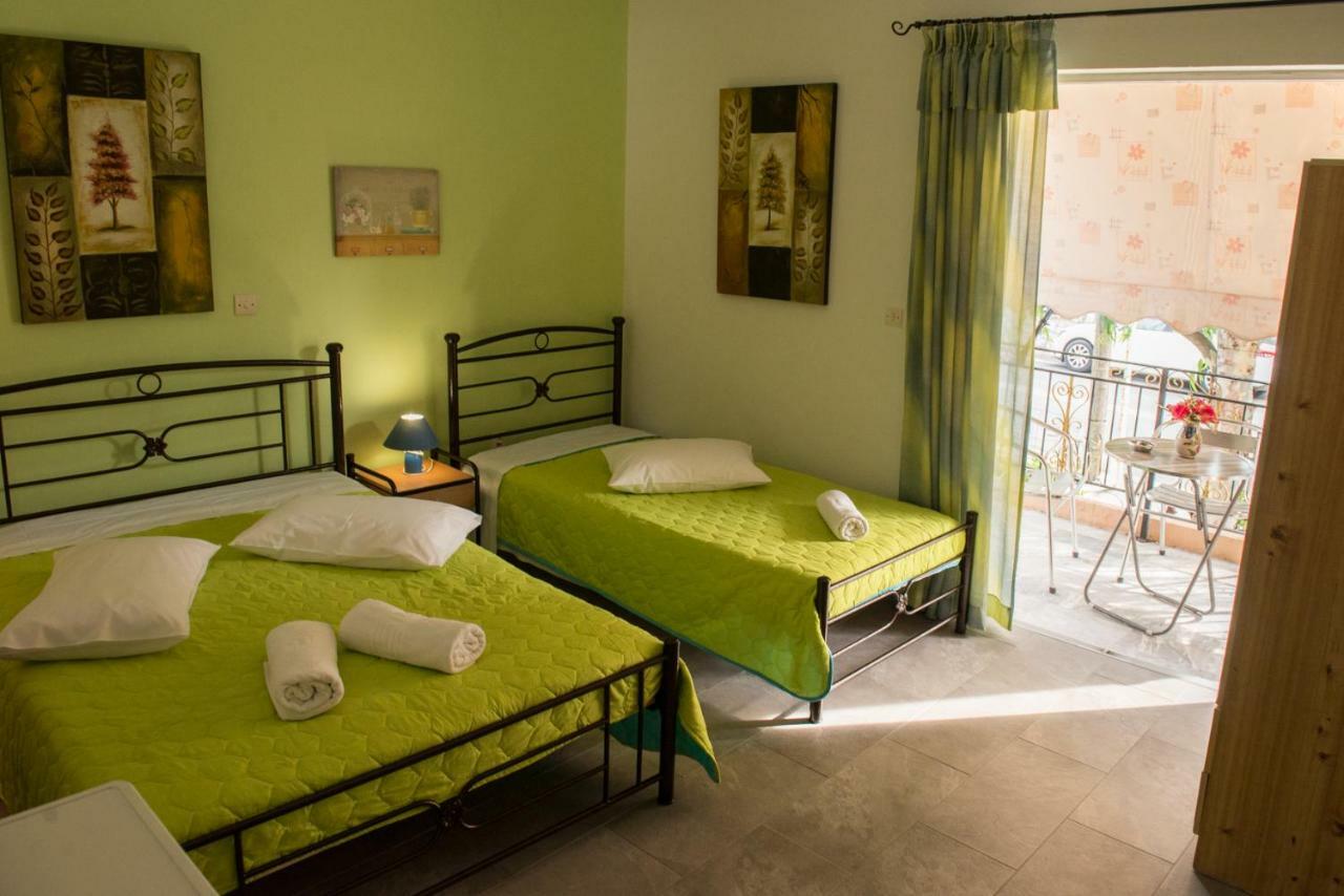 Golden Sun Rooms Pyrgi Thermis Bagian luar foto